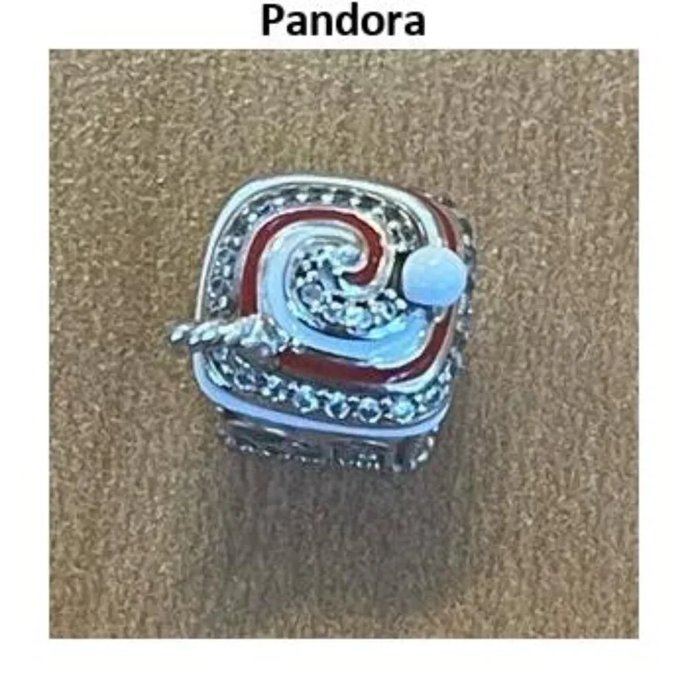 Authentic Pandora Festive Gingerbread House Charm
